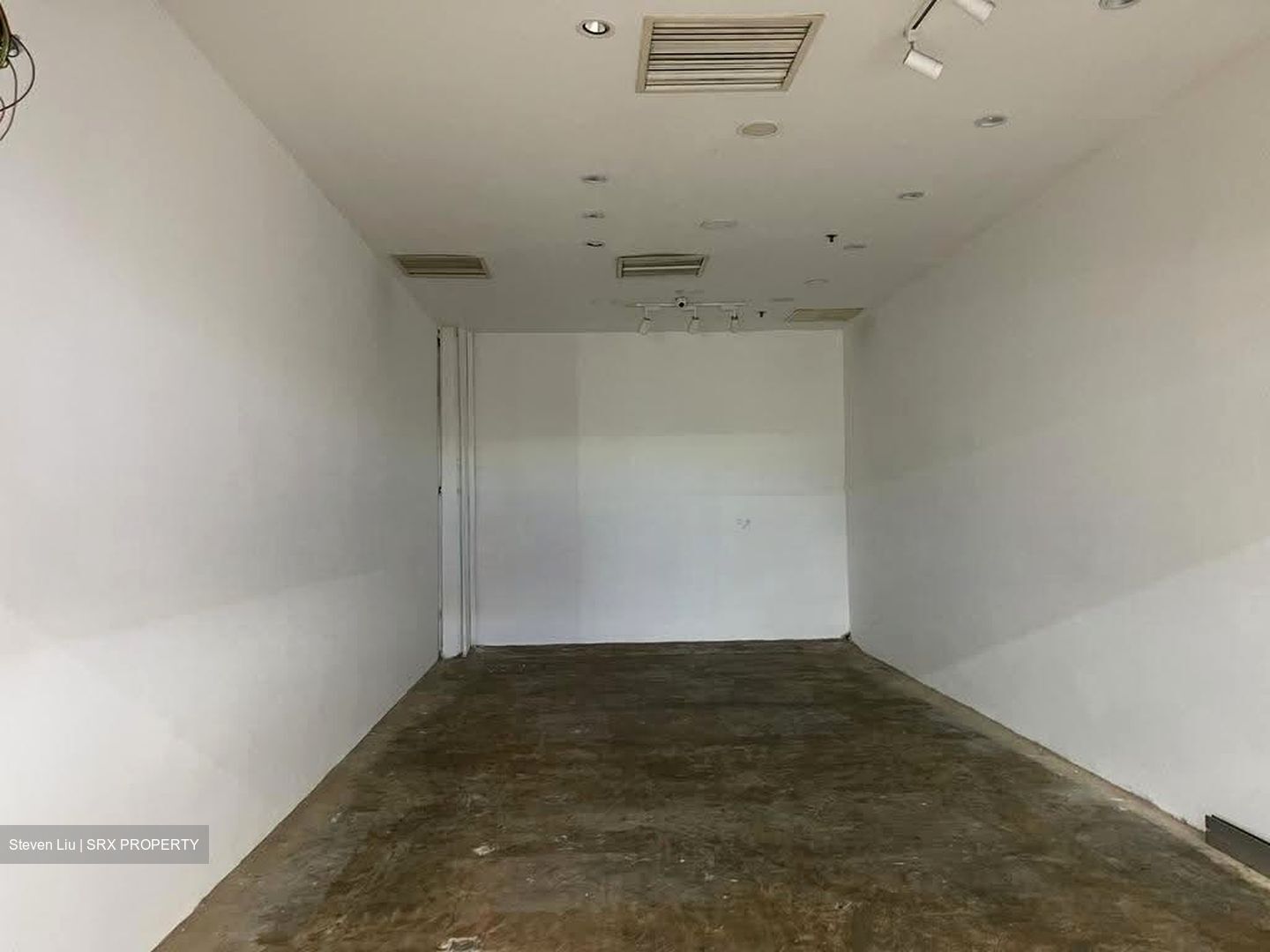 Sim Lim Square (D7), Retail #626384261